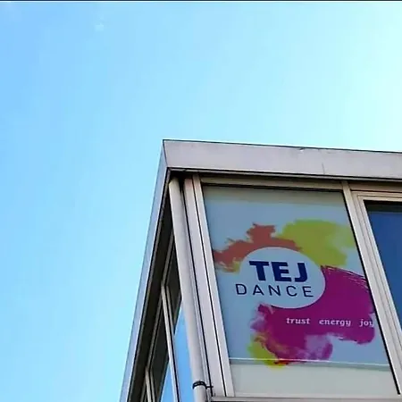 بيت شباب Tej *